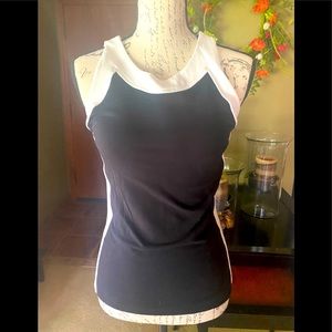 Worn once! Nic + Zoe stretch black w/white accent sleeveless tank top